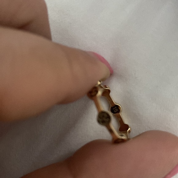 Gucci Gold Ring - Picture 4 of 5